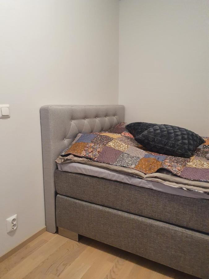 Moderni, Viihtyisae Pikkukaksio Saunalla Pori Kültér fotó